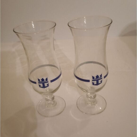 🆕🥂Royal Caribbean Hurricane Cocktail Souvenir Glasses - Picture 2 of 7